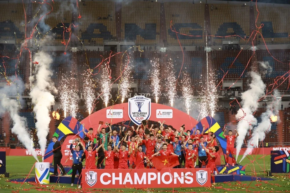 Đội tuyển Việt Nam đương kim vô địch AFF Cup.