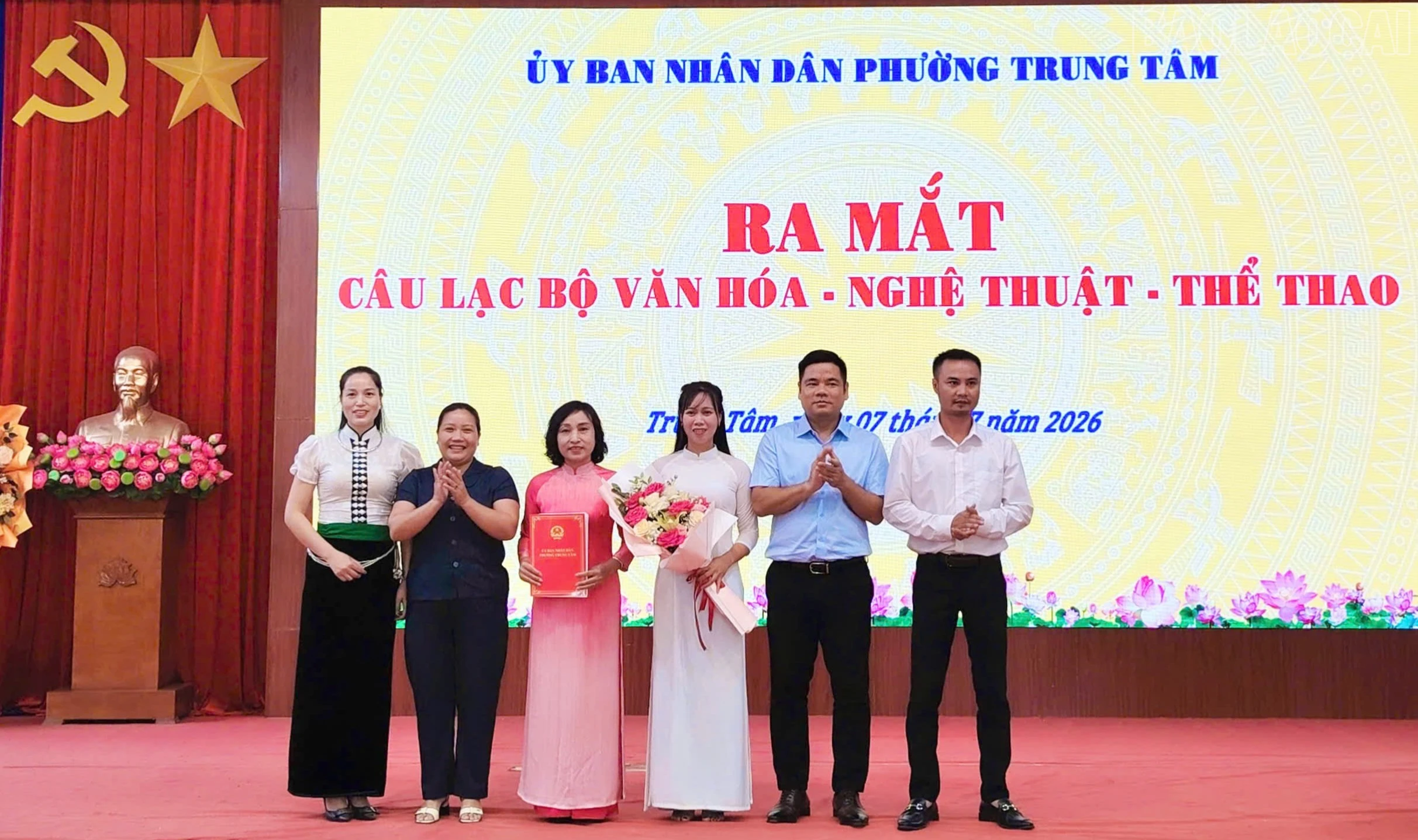 baolaocai-tr_lanh-dao-phuong-trao-quyet-dinh-thanh-lap-cau-lac-bo-van-hoa-nghe-thuat-the-thao-nong-cot-527.jpg