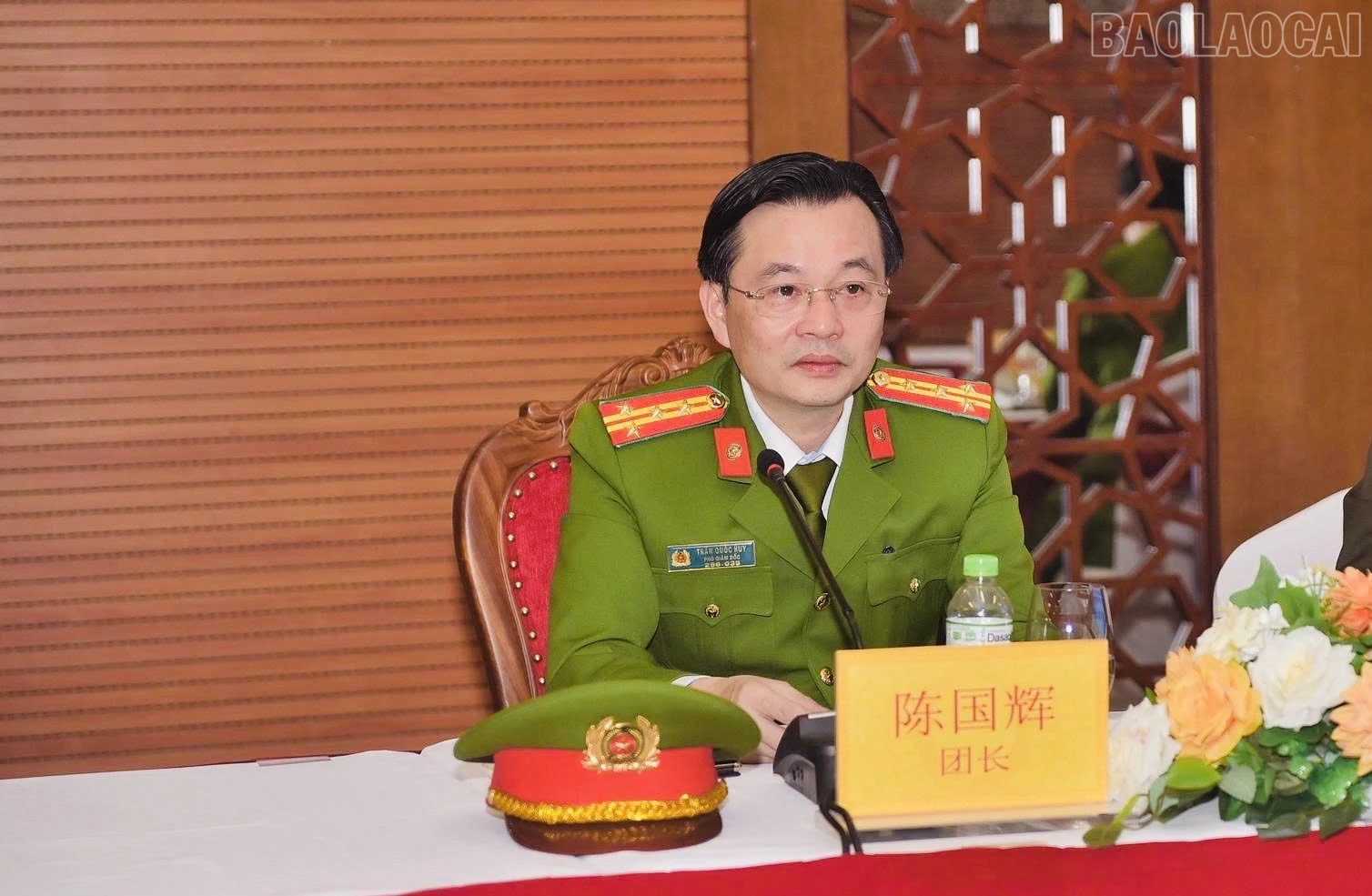 baolaocai-tr_anh-3-cong-chi-dai-ta-tran-quoc-huy-pho-giam-doc-cong-an-tinh-phat-bieu-tai-buoi-hoi-dam.jpg