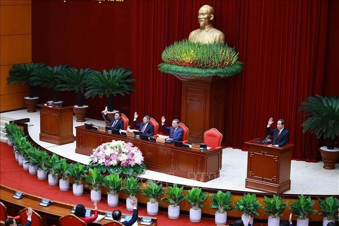 Các đại biểu biểu quyết thông qua Chương trình hội nghị. Ảnh: Dương Giang/TTXVN