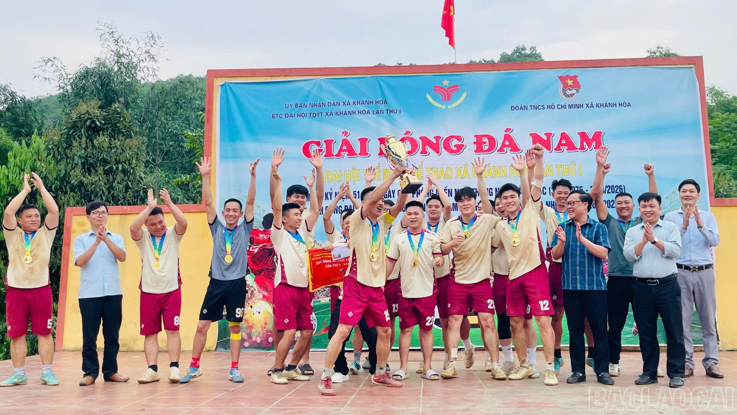 baolaocai-br_thon-tat-dieu-gianh-cup-vo-dich-6362.jpg