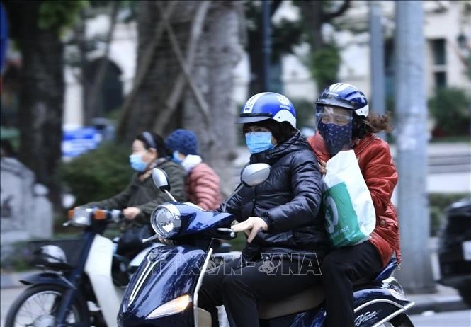 Bắc Bộ có mưa rải rác, trời rét, riêng vùng núi và trung du Bắc Bộ rét đậm.