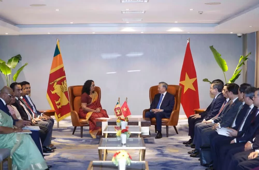 Tổng Bí thư, Chủ tịch nước Tô Lâm hội kiến Thủ tướng Sri Lanka Harini Amarasuriya. (Ảnh: Thống Nhất/TTXVN)