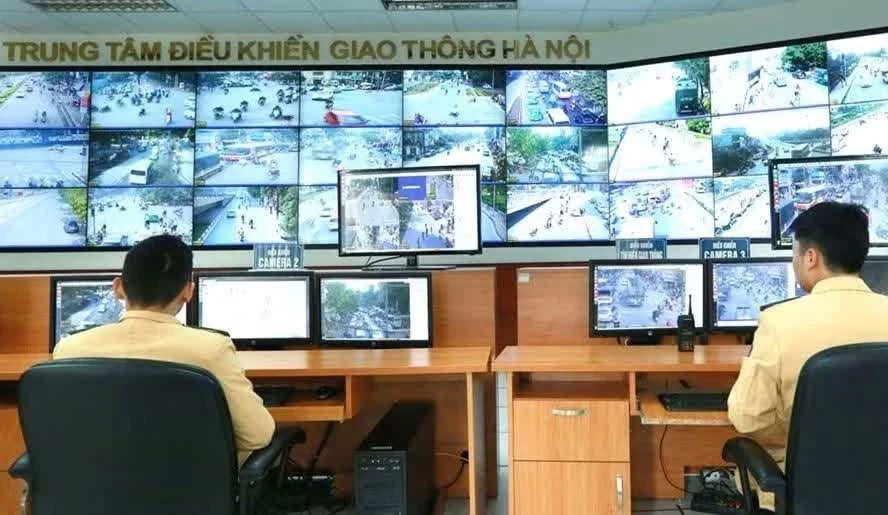 Hệ thống camera giám sát của phòng Cảnh sát giao thông Công an thành phố Hà Nội. Ảnh: VGP