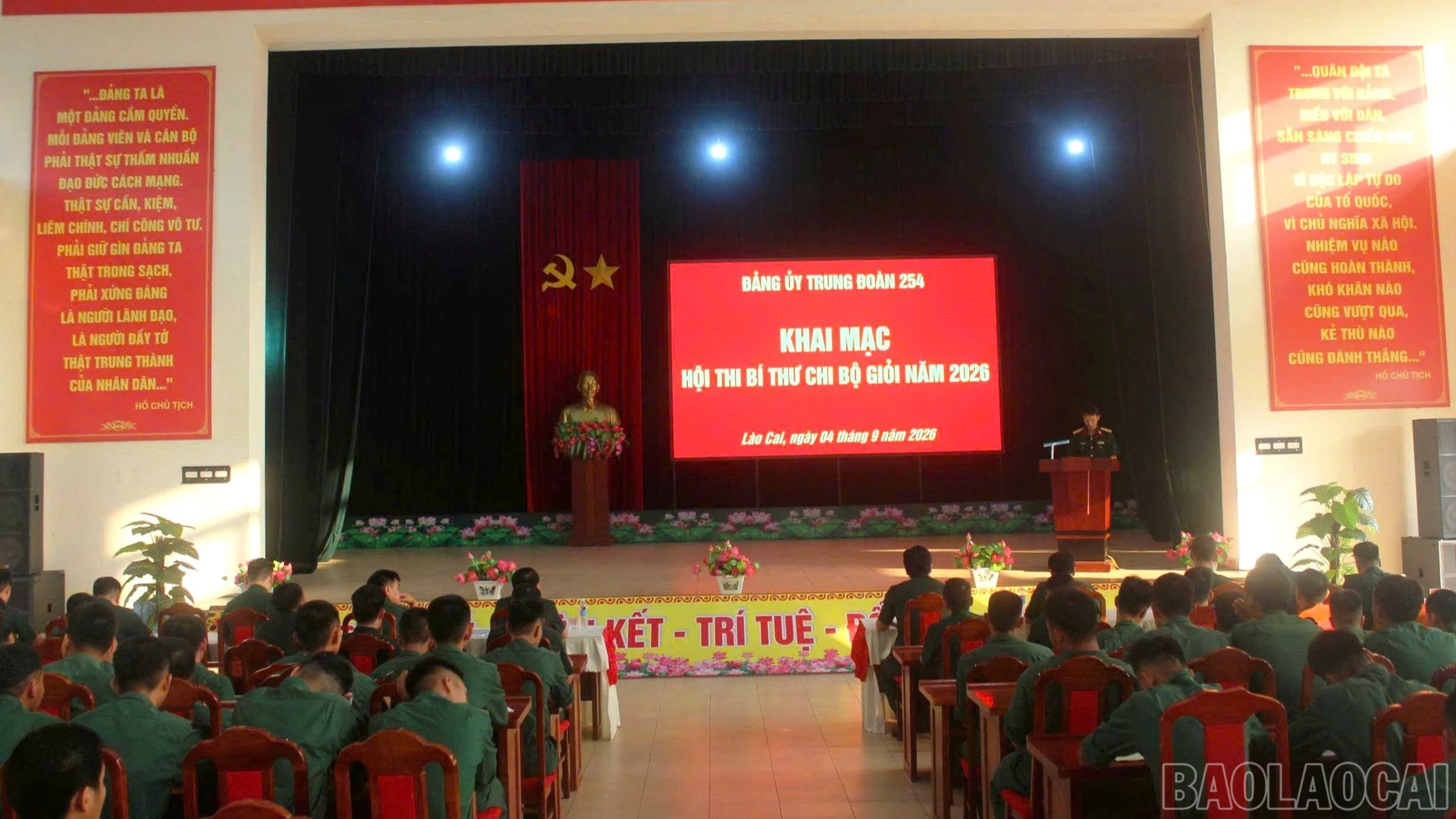 baolaocai-br_4-quang-canh-hoi-thi-9181-1691.jpg