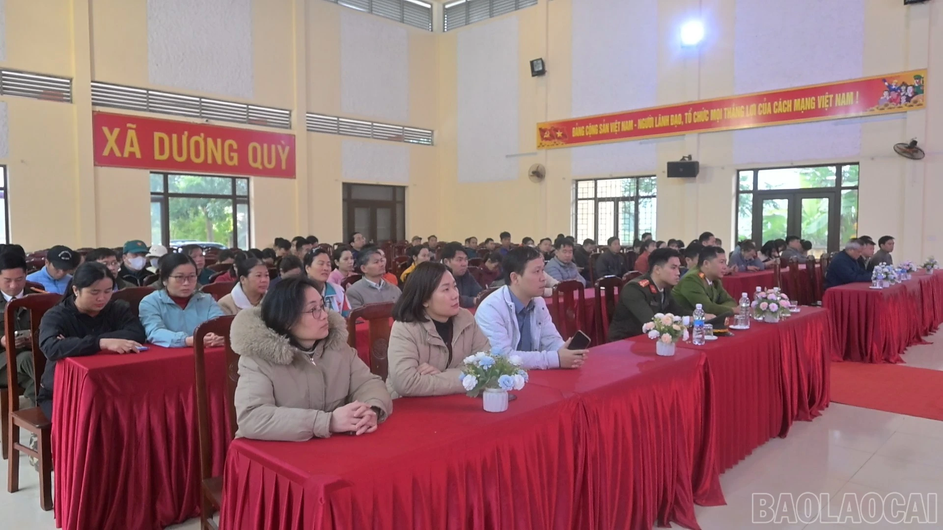 baolaocai-br_dai-bieu-du-hoi-nghi-2139.jpg