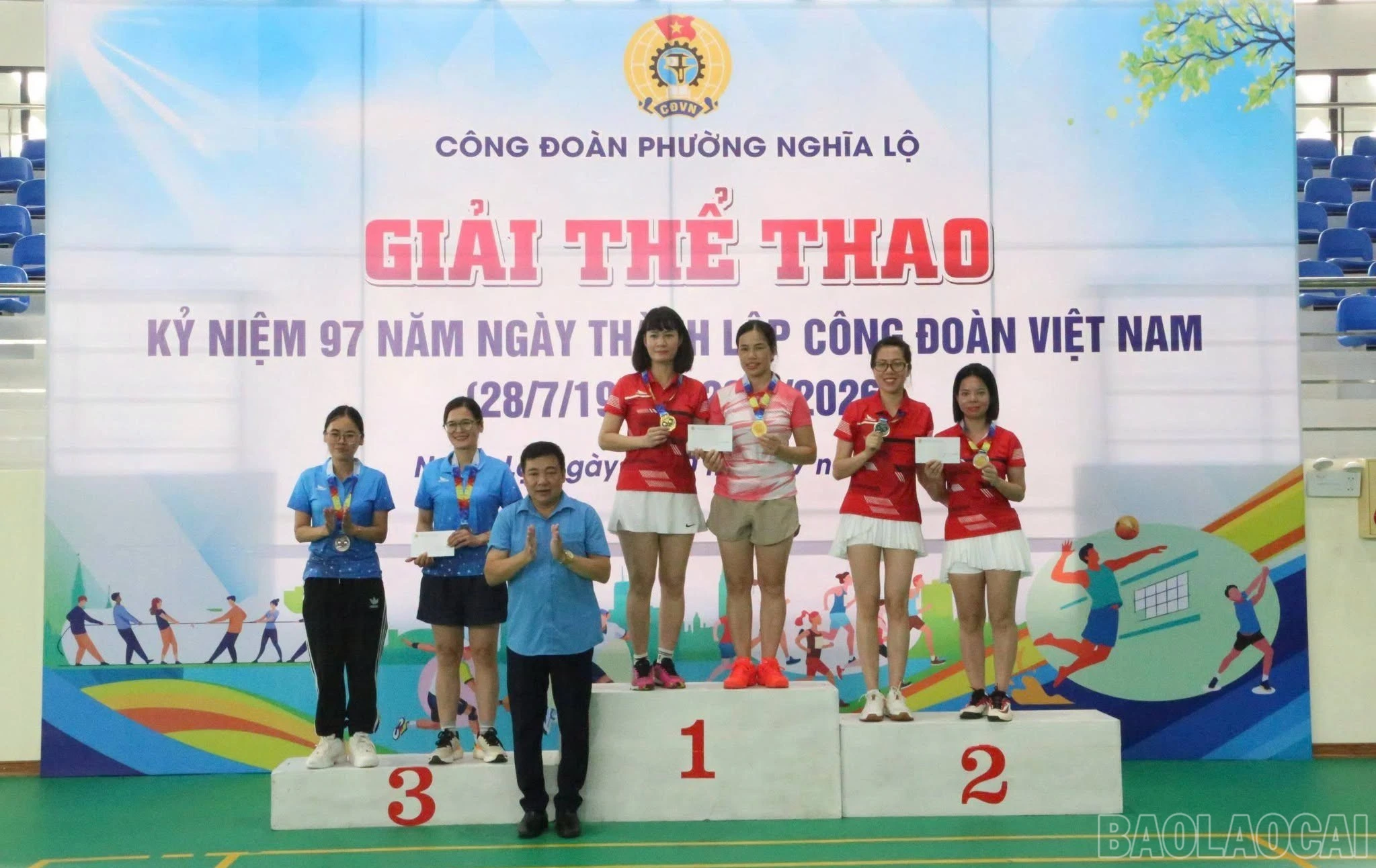 baolaocai-br_trao-giai-cho-doi-nu-noi-dung-pickelball-9884.jpg