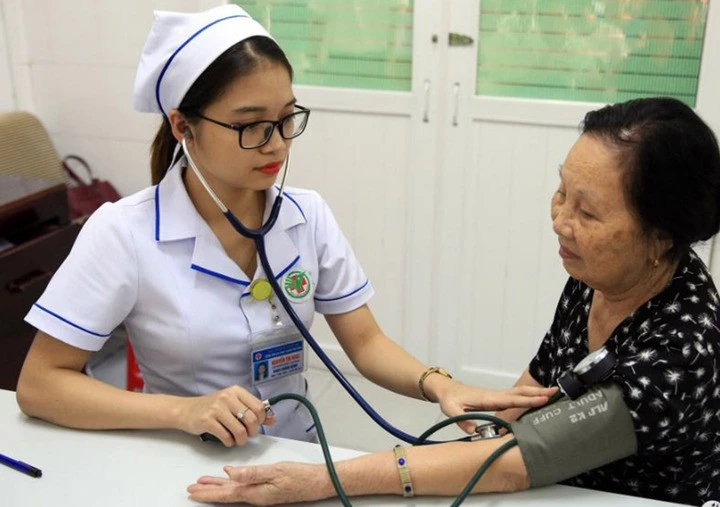 Từ 1/7, khám trái tuyến ở Bệnh viện 19-8 và một số bệnh viện trung ương được BHYT trả 50% (Ảnh minh họa)