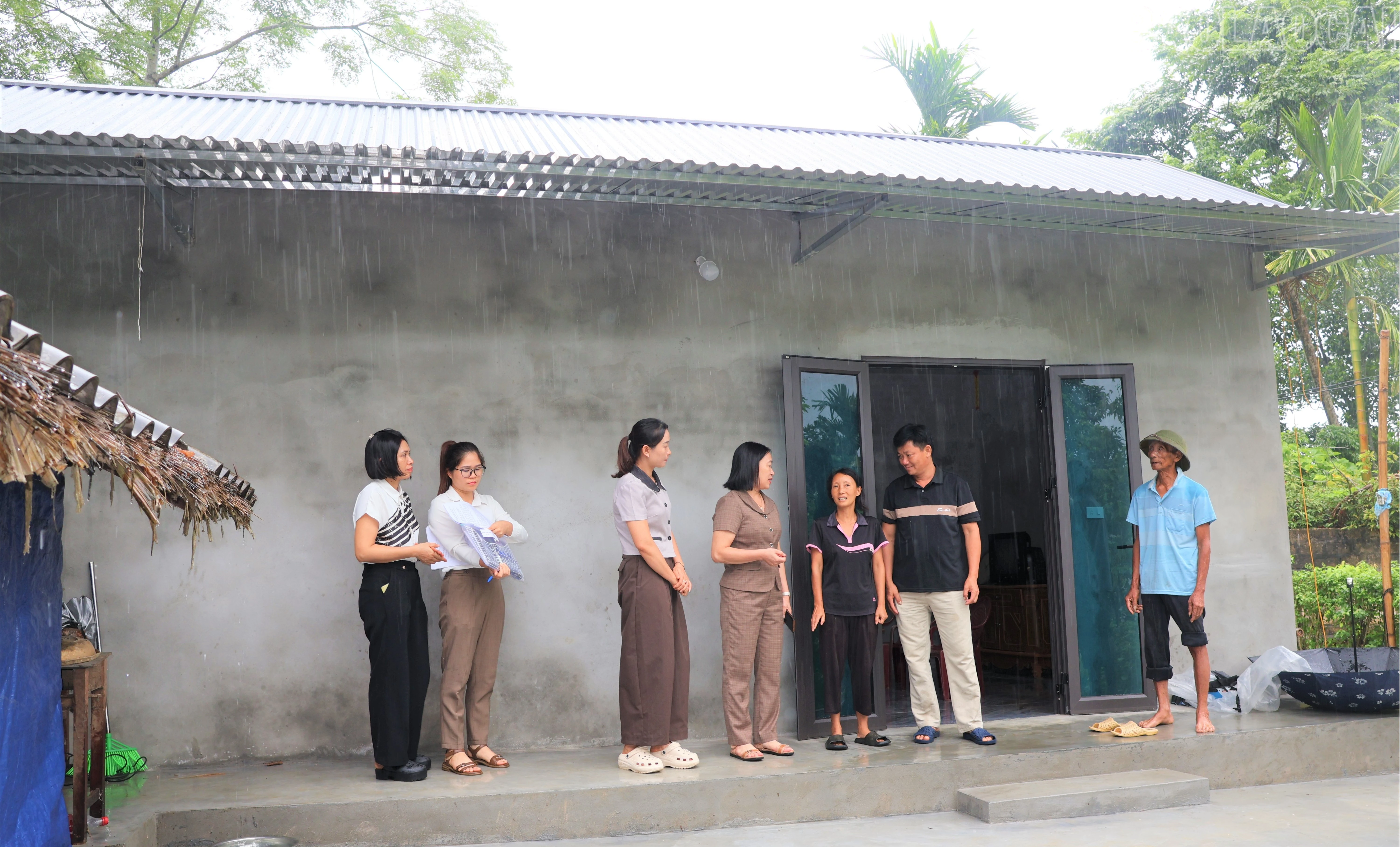 baolaocai-tr_ngoi-nha-cua-chi-tran-thi-nhung-thon-tham-pong-hoan-thien-cuoi-thang-6-2026-6184.jpg