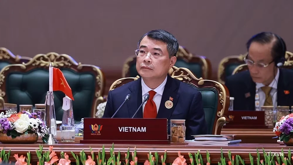 vna-potal-brics-2026-thu-tuong-du-va-phat-bieu-tai-phien-hop-ve-tu-cuong-doi-moi-sang-tao-hop-tac-va-phat-trien-ben-vung.png