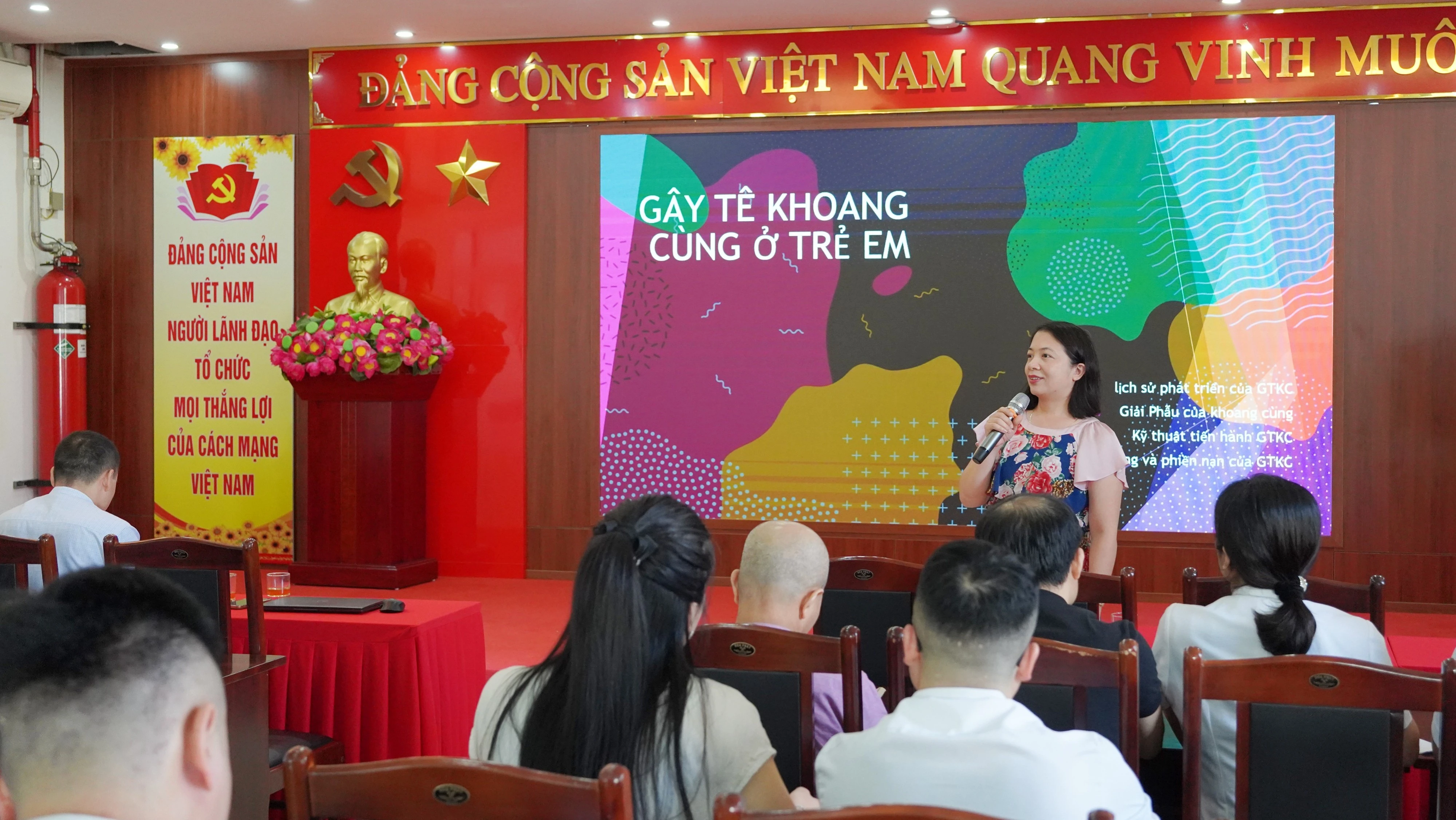anh2-752-4400.jpg