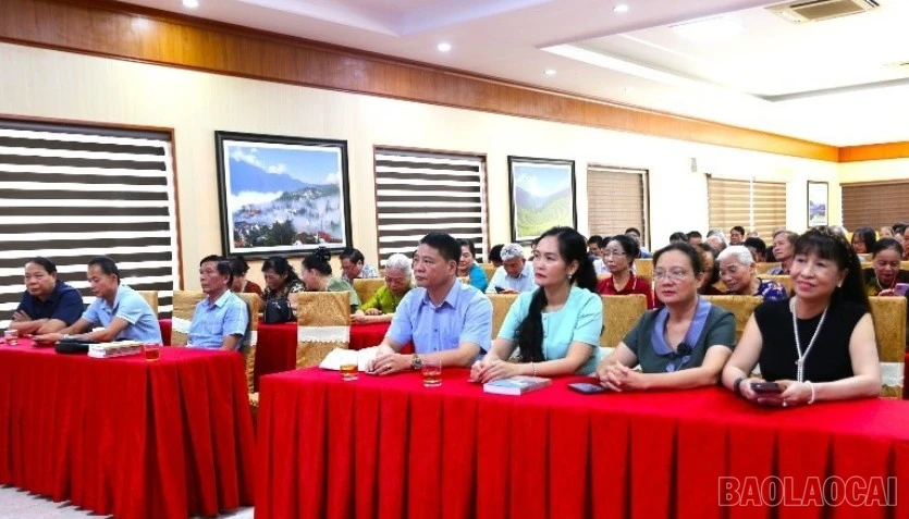 baolaocai-br_br-bao-2.jpg