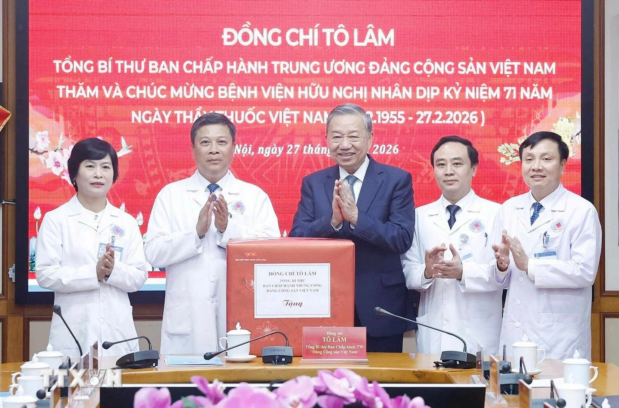ttxvn-tong-bi-thu-to-lam-tham-ch-4.jpg