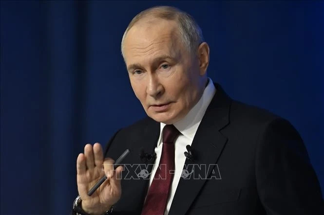 Tổng thống Liên bang Nga Vladimir Putin phát biểu tại buổi họp báo tổng kết năm 2025 ở Moskva ngày 19/12/2025. Ảnh: AA/TTXVN
