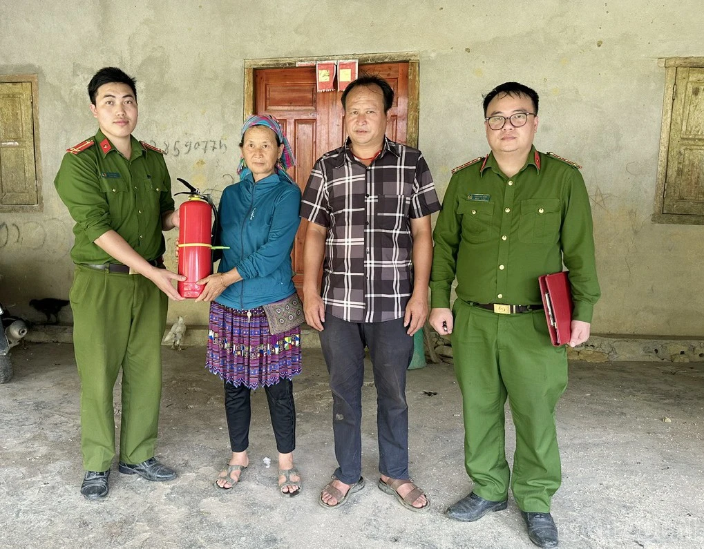 baolaocai-br_z7802056033944-d525b31de6a9142ae1af559626d394e7.jpg