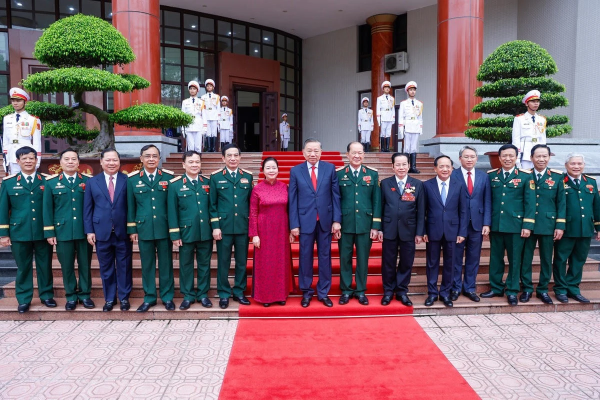 Tổng Bí thư, Chủ tịch nước Tô Lâm; Chủ tịch UBTƯ MTTQ Việt Nam Bùi Thị Minh Hoài và các đại biểu tham dự Đại hội. Ảnh: Quang Vinh.