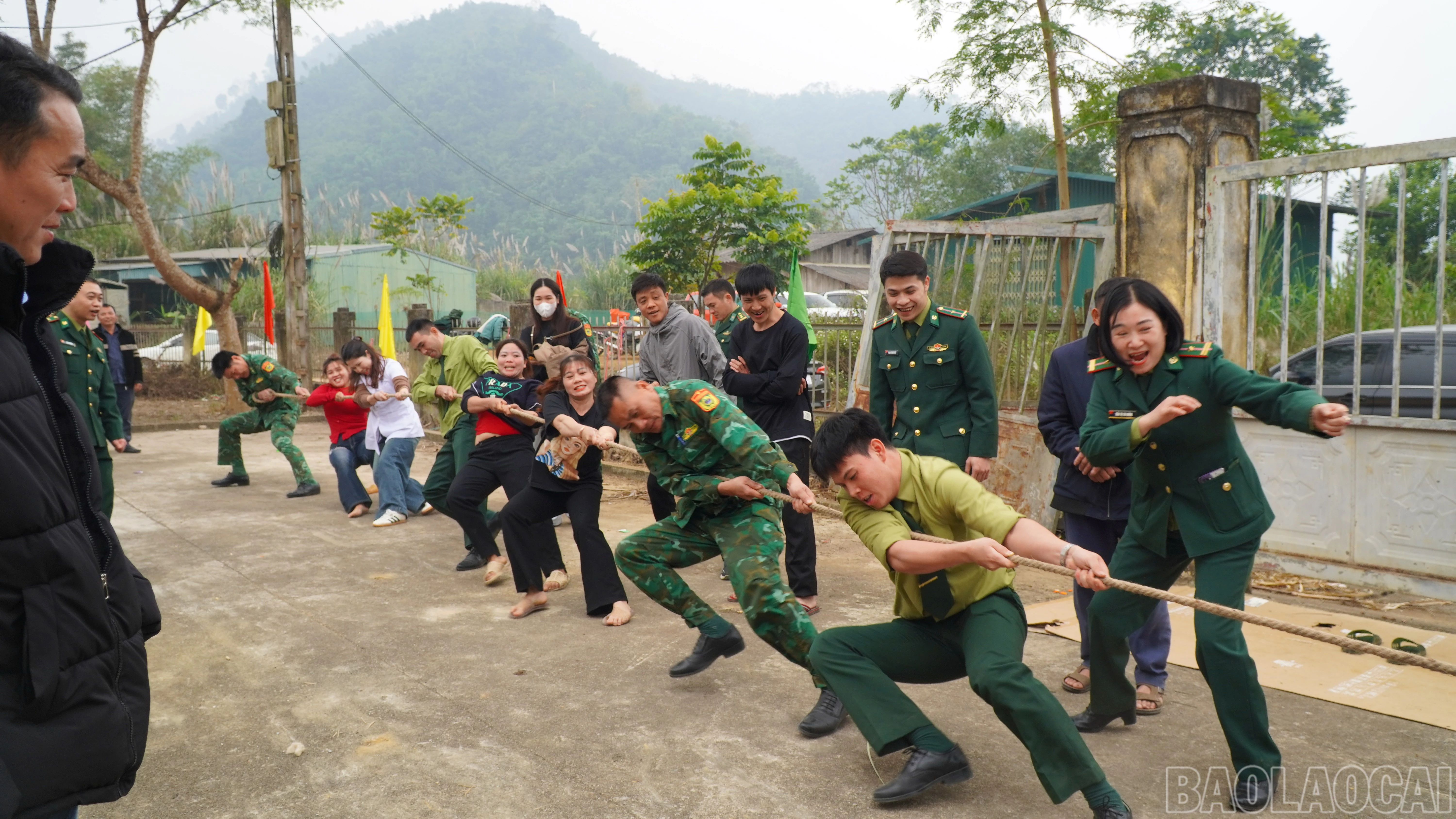 baolaocai-br_cac-doi-thi-keo-co.jpg