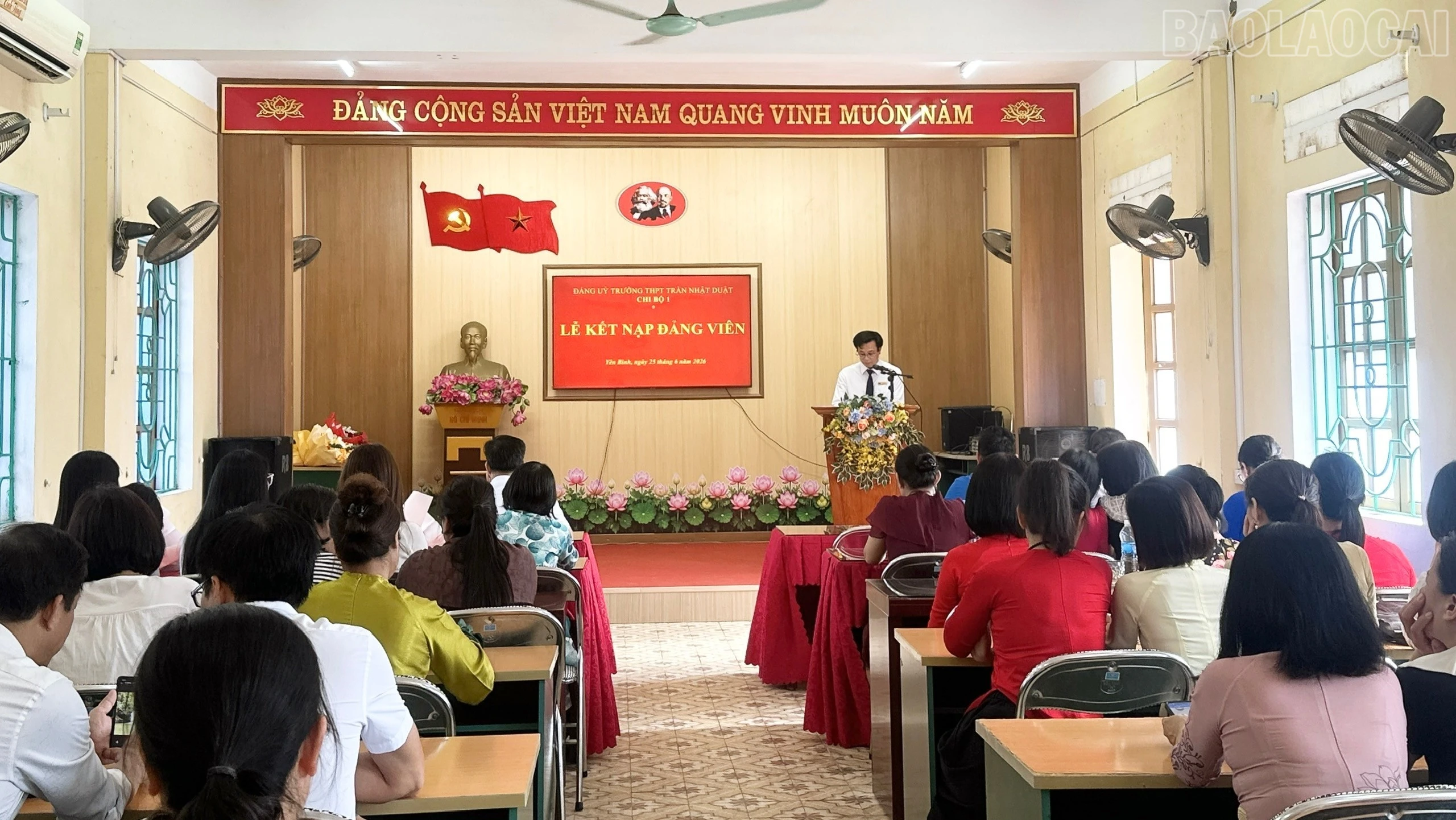 baolaocai-tr_z7975188988150-c201240da2eea3d47b8bd63e647bdd05-9957.jpg