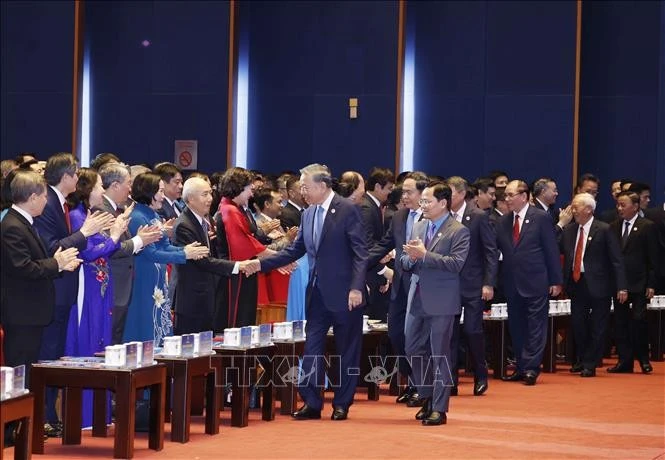 Tổng Bí thư, Chủ tịch nước Tô Lâm và các đồng chí lãnh đạo, nguyên lãnh đạo Đảng, Nhà nước đến dự Phiên trọng thể Đại hội XIV Công đoàn Việt Nam.