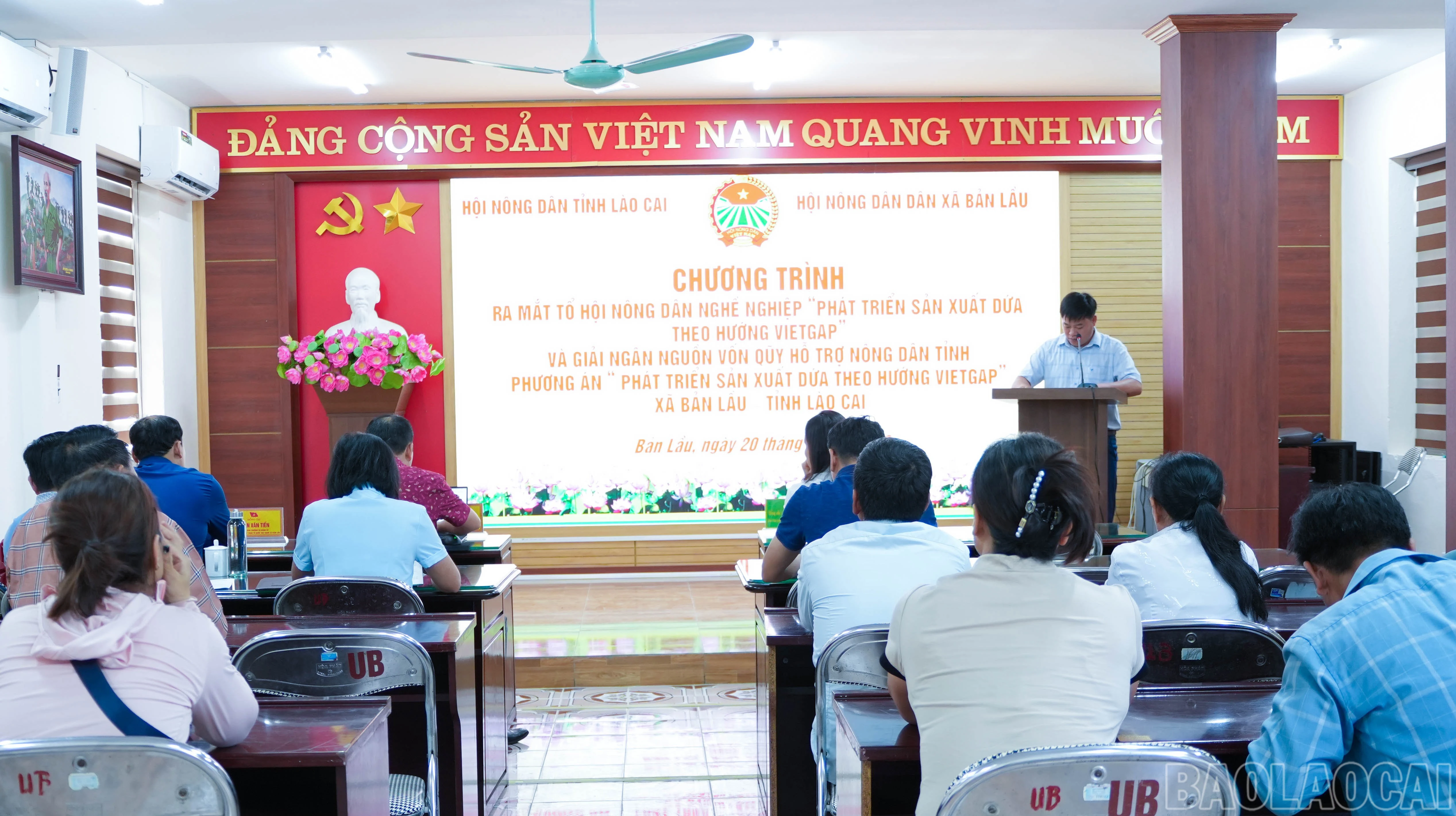 baolaocai-br_quang-canh-le-ra-mat.jpg
