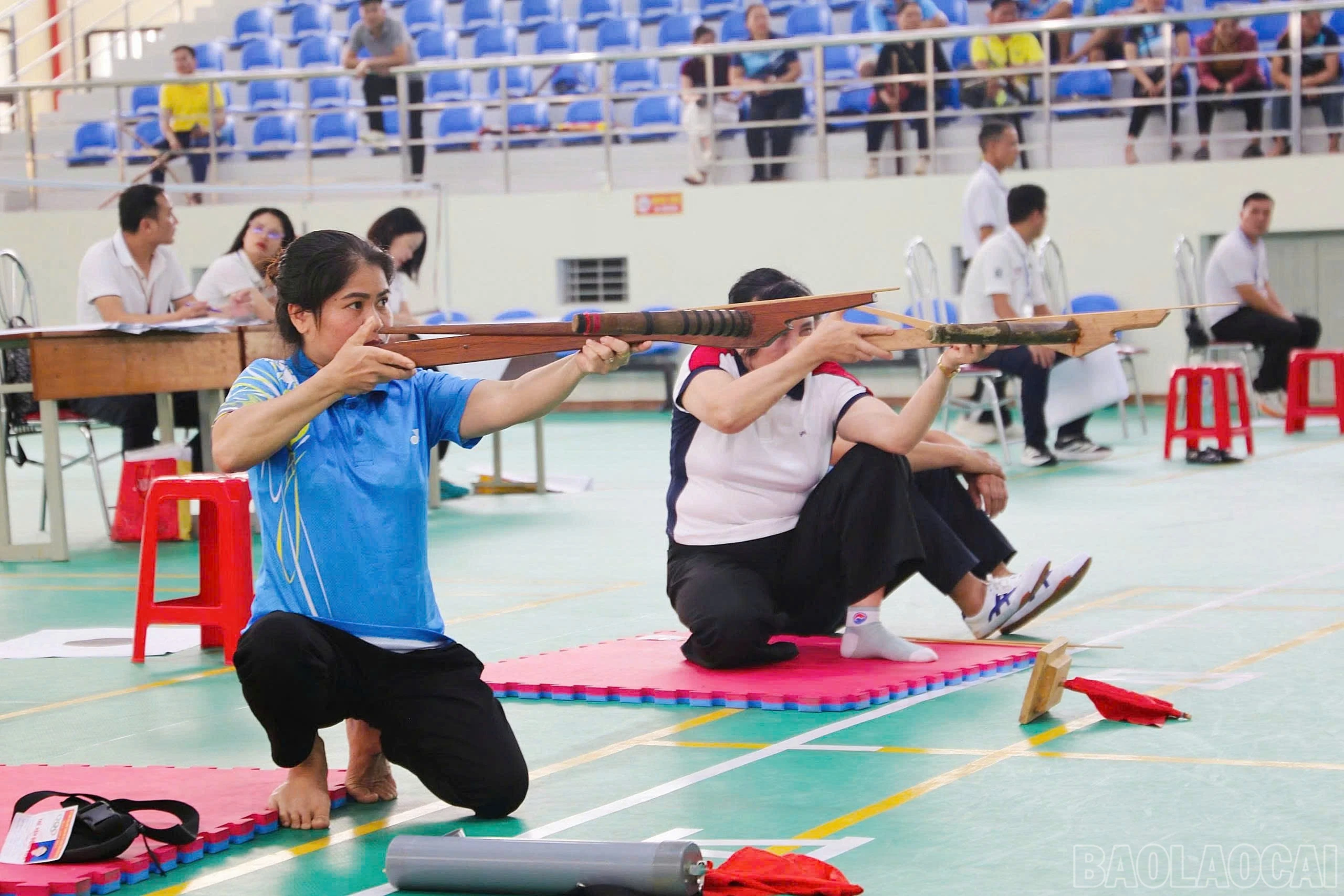 baolaocai-br_giai-ban-no-co-tren-100-vdv-tham-gia-4903.jpg