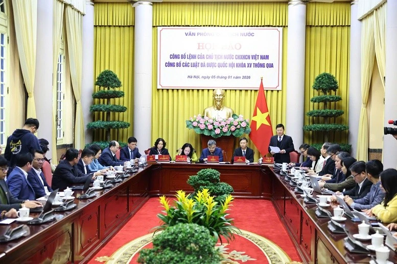 Văn phòng Chủ tịch nước tổ chức họp báo công bố Lệnh của Chủ tịch nước công bố 13 luật.