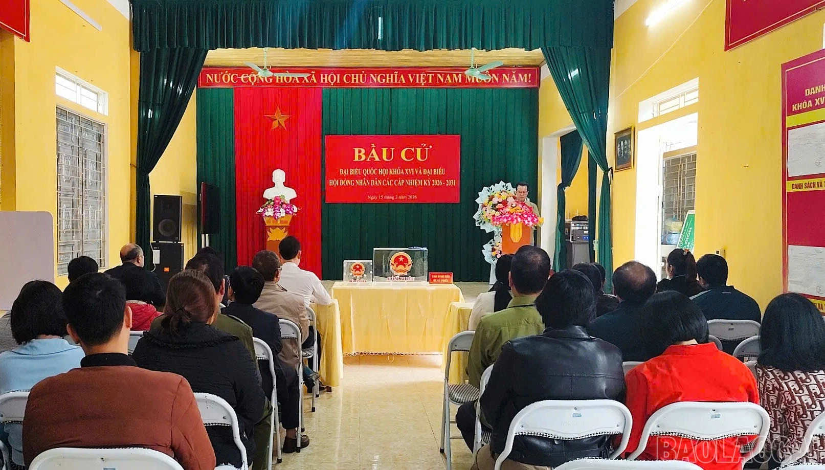 baolaocai-br_toan-canh-buoi-chay-thu-o-don-vi-bau-cu-so-1.jpg