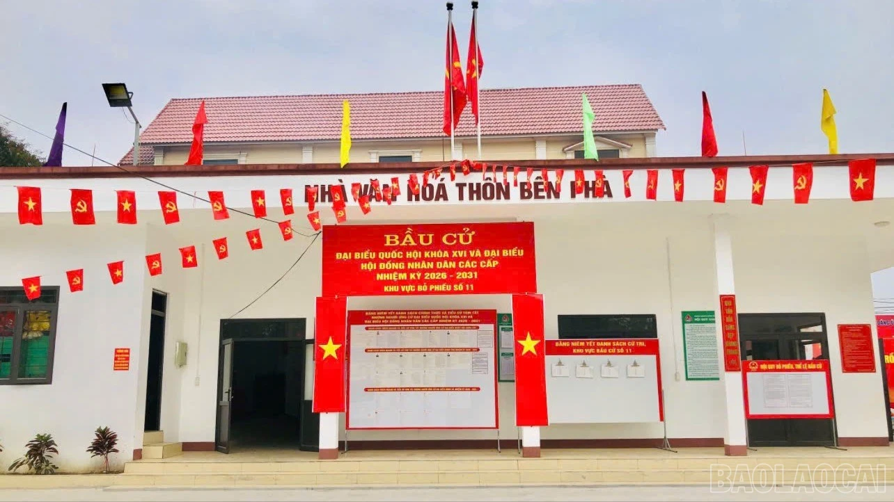 baolaocai-br_anh-2-khu-vuc-bo-phieu-so-11-thon-ben-pha-xa-gia-phu-5116.jpg