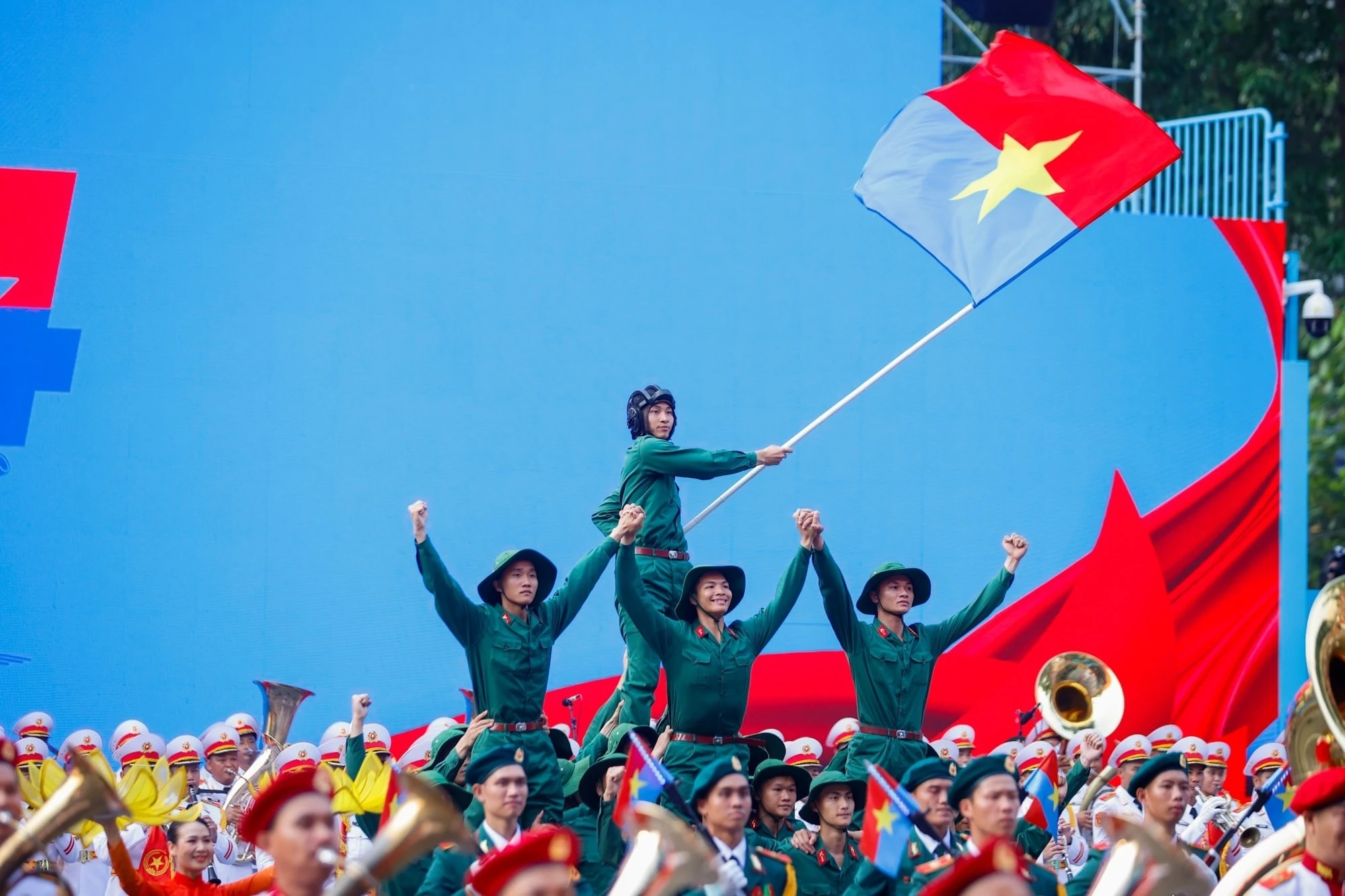 Một tiết mục trong Chương trình nghệ thuật với chủ đề “Rạng rỡ non sông Việt Nam” chào mừng kỷ niệm 50 năm ngày Giải phóng miền Nam, thống nhất đất nước, sáng 30/4/2025 tại TP. Hồ Chí Minh.