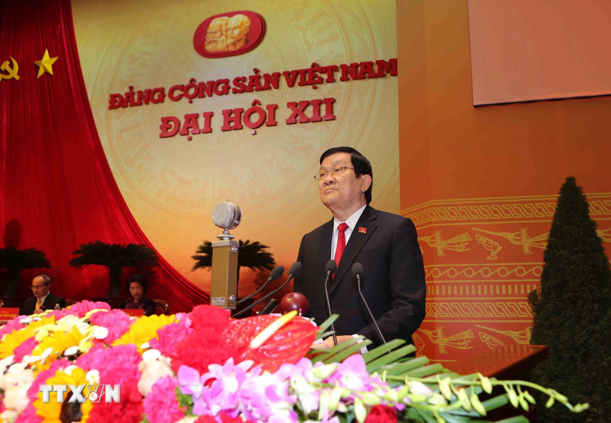 Đồng chí Trương Tấn Sang, Ủy viên Bộ Chính trị, Chủ tịch nước Cộng hòa xã hội chủ nghĩa Việt Nam đọc diễn văn khai mạc Đại hội.