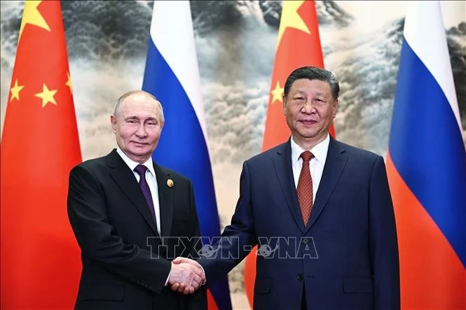 Chủ tịch Trung Quốc Tập Cận Bình (phải) và Tổng thống Nga Vladimir Putin tại cuộc gặp ở Bắc Kinh ngày 16/5/2024.