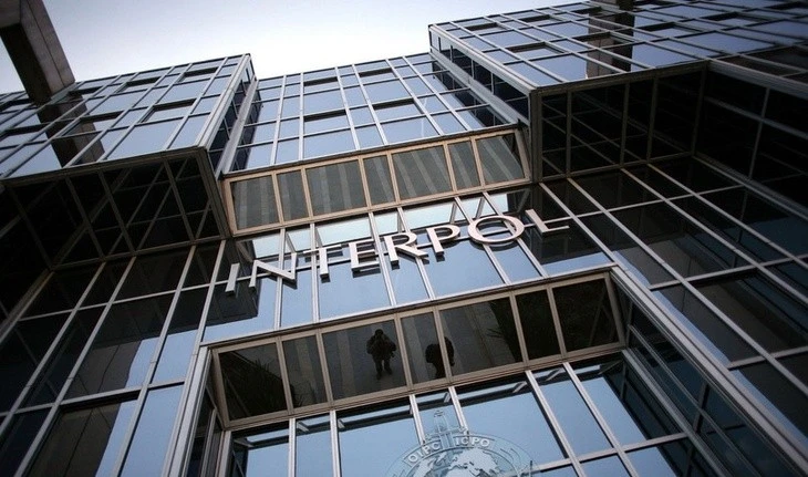interpol-17717441935451556549919.jpg