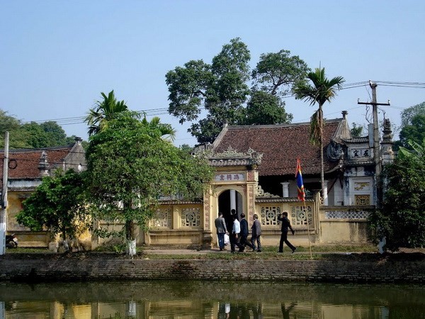 Làng Nôm - Ngôi làng cổ độc đáo và hấp dẫn ở tỉnh Hưng Yên ảnh 2 Làng Nôm - Ngôi làng cổ độc đáo và hấp dẫn ở tỉnh Hưng Yên ảnh 2