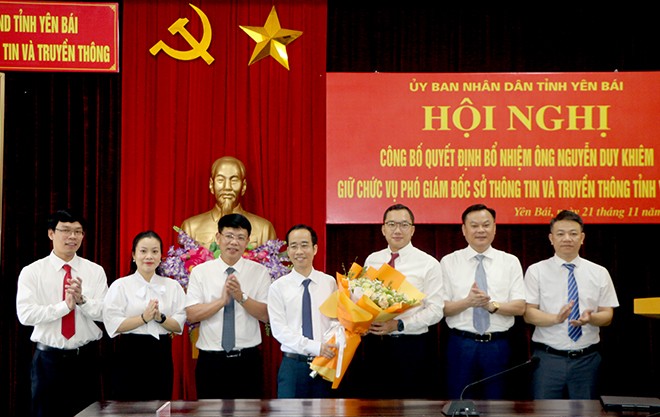 Đồng chí Nguyễn Duy Khiêm được bổ nhiệm giữ chức Phó Giám đốc Sở Thông tin và Truyền thông tỉnh Yên Bái ảnh 3 Đồng chí Nguyễn Duy Khiêm được bổ nhiệm giữ chức Phó Giám đốc Sở Thông tin và Truyền thông tỉnh Yên Bái ảnh 3