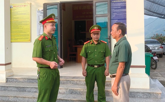 Những tấm gương tiêu biểu người có uy tín trong đồng bào dân tộc thiểu số ở Yên Bái ảnh 2 Những tấm gương tiêu biểu người có uy tín trong đồng bào dân tộc thiểu số ở Yên Bái ảnh 2