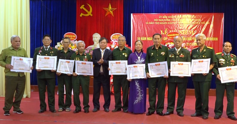 Hội Nạn nhân chất độc da cam/dioxin tỉnh Yên Bái kỷ niệm 10 năm thành lập ảnh 1