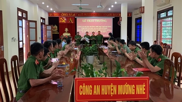 “Cõng” 14 bánh ma túy từ Lào vào Việt Nam ảnh 1 Dai_ta_Nguyen_Ngoc_Thang_Pho_Gia-1655189033255.jpg