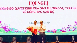 Công bố quyết định của Ban Thường vụ Tỉnh ủy về công tác cán bộ tại huyện Văn Bàn