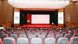 Gần 12.000 đại biểu tham dự hội nghị quán triệt, triển khai thực hiện các chỉ thị, nghị quyết, quy định mới của Bộ Chính trị