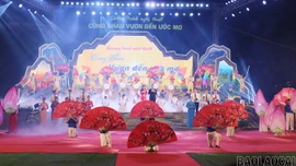 Chương trình nghệ thuật đặc biệt chào mừng thành lập tỉnh Lào Cai (mới)