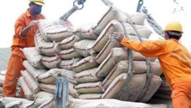 Giảm thuế xuất khẩu clanhke xi măng xuống 5%