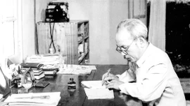 Chủ tịch Hồ Chí Minh là ánh sáng bất diệt soi đường cho Cách mạng Việt Nam
