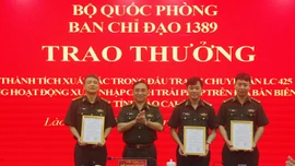 Trao thưởng cho lực lượng phá chuyên án chống xuất, nhập cảnh trái phép qua biên giới tỉnh Lào Cai