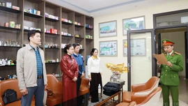 Lào Cai: Triệt phá đường dây sản xuất, buôn bán thực phẩm chức năng giả quy mô đặc biệt lớn