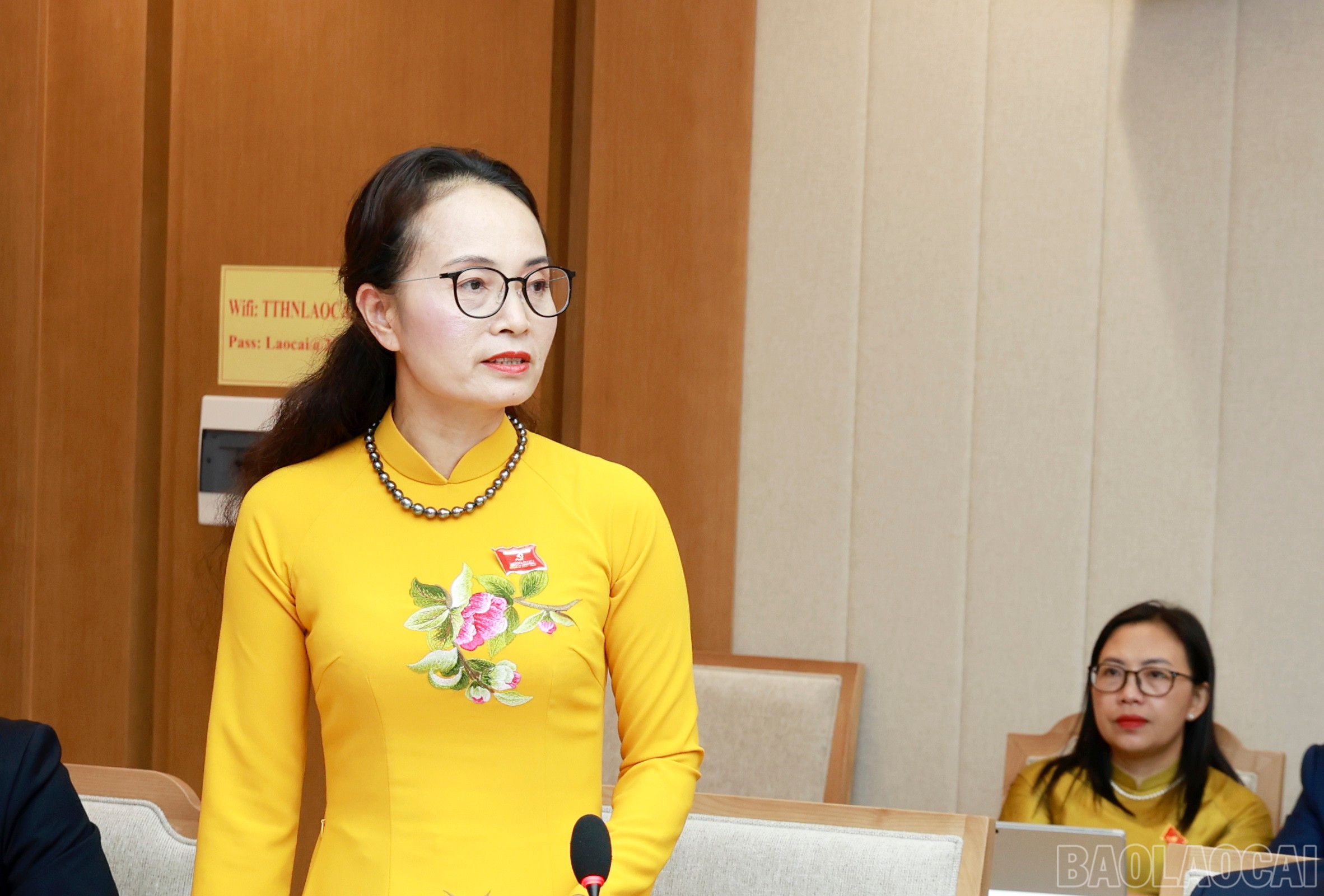 baolaocai-br_dai-bieu-nga-xa-ta-cuy-ty.jpg