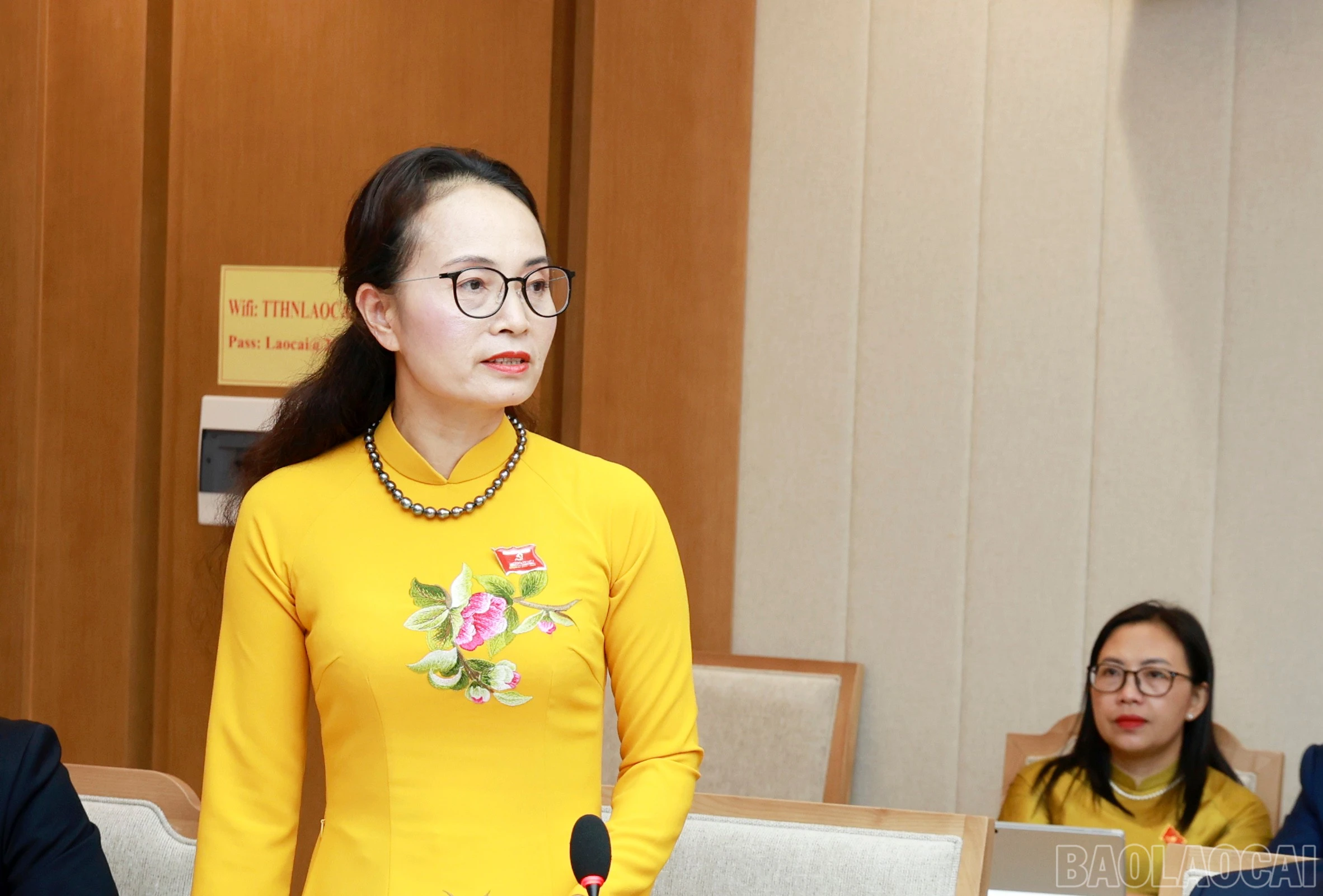 baolaocai-br_dai-bieu-nga-xa-ta-cuy-ty.jpg