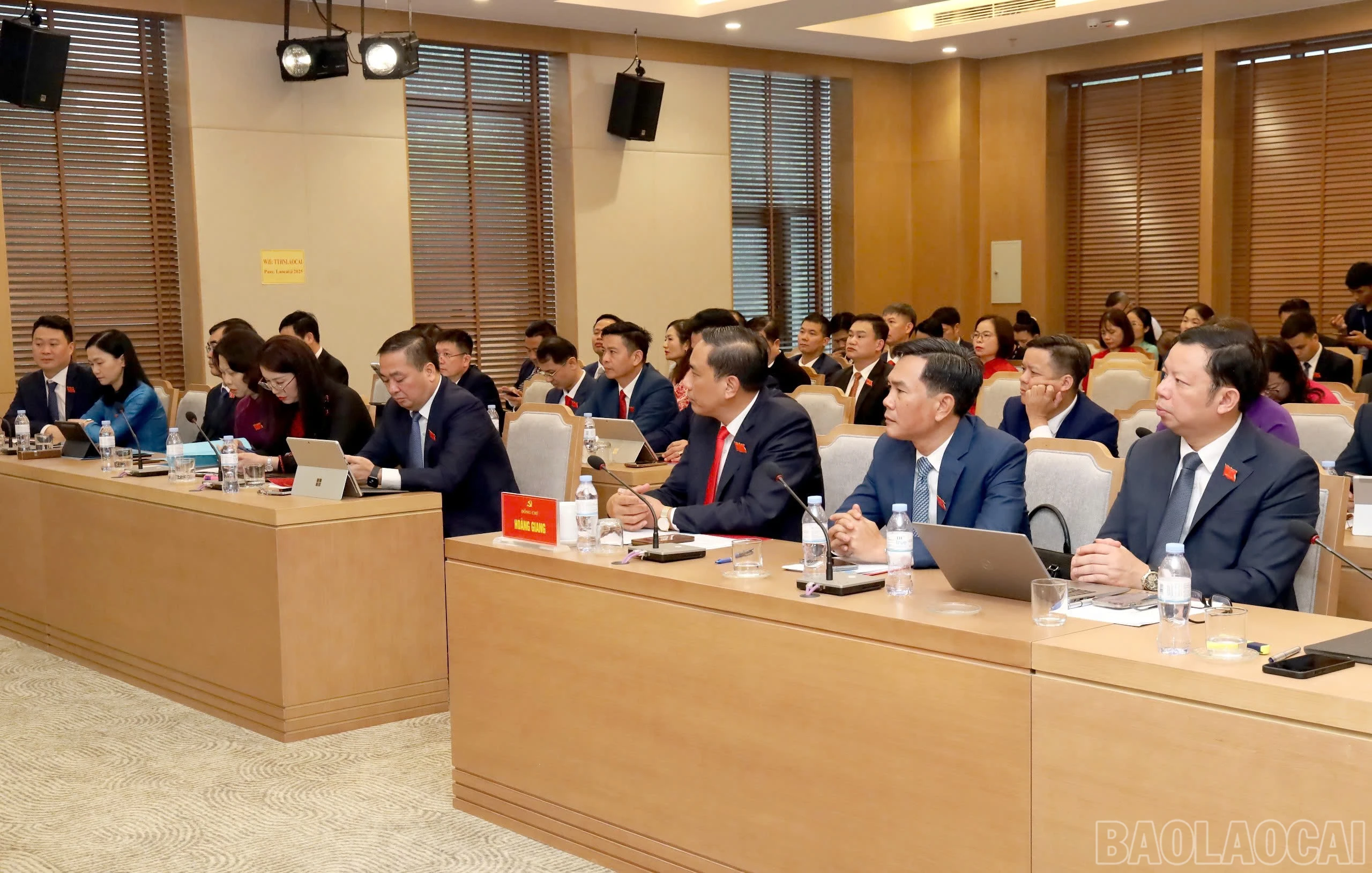 baolaocai-br_z7063129994163-6642d52c8a04a25334ccbc94b518baee.jpg