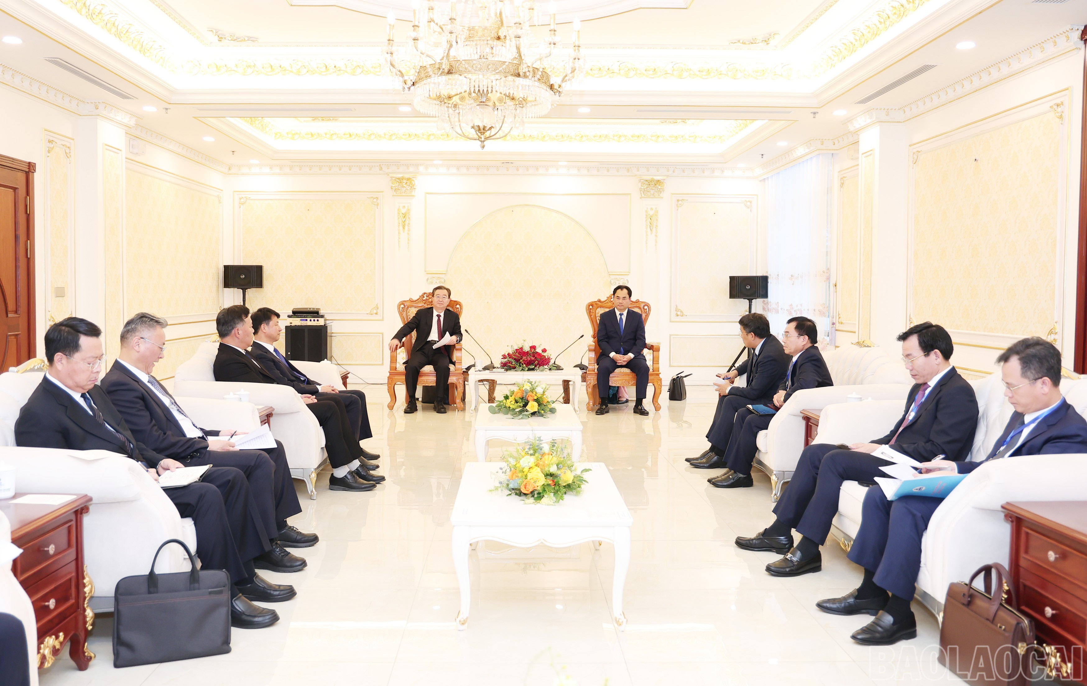 Quang cảnh buổi hội kiến. baolaocai-br_0042.jpg