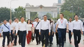 Đoàn đại biểu tỉnh Lào Cai xuất cảnh đi nghiên cứu, trao đổi kinh nghiệm tại tỉnh Vân Nam (Trung Quốc)