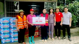 Hội Chữ thập đỏ tỉnh Lào Cai: Kịp thời hỗ trợ nhu yếu phẩm người dân bị thiệt hại do hoàn lưu bão số 10